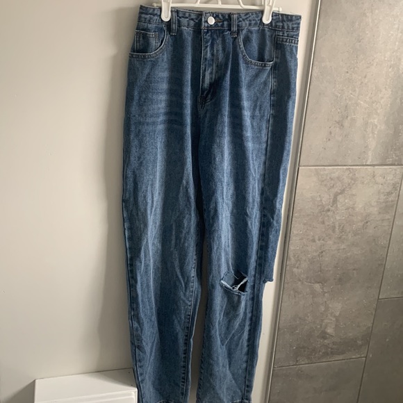 Jeans - Picture 10 of 16